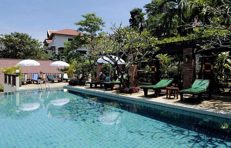 Patong Cottage Resort Экстерьер фото