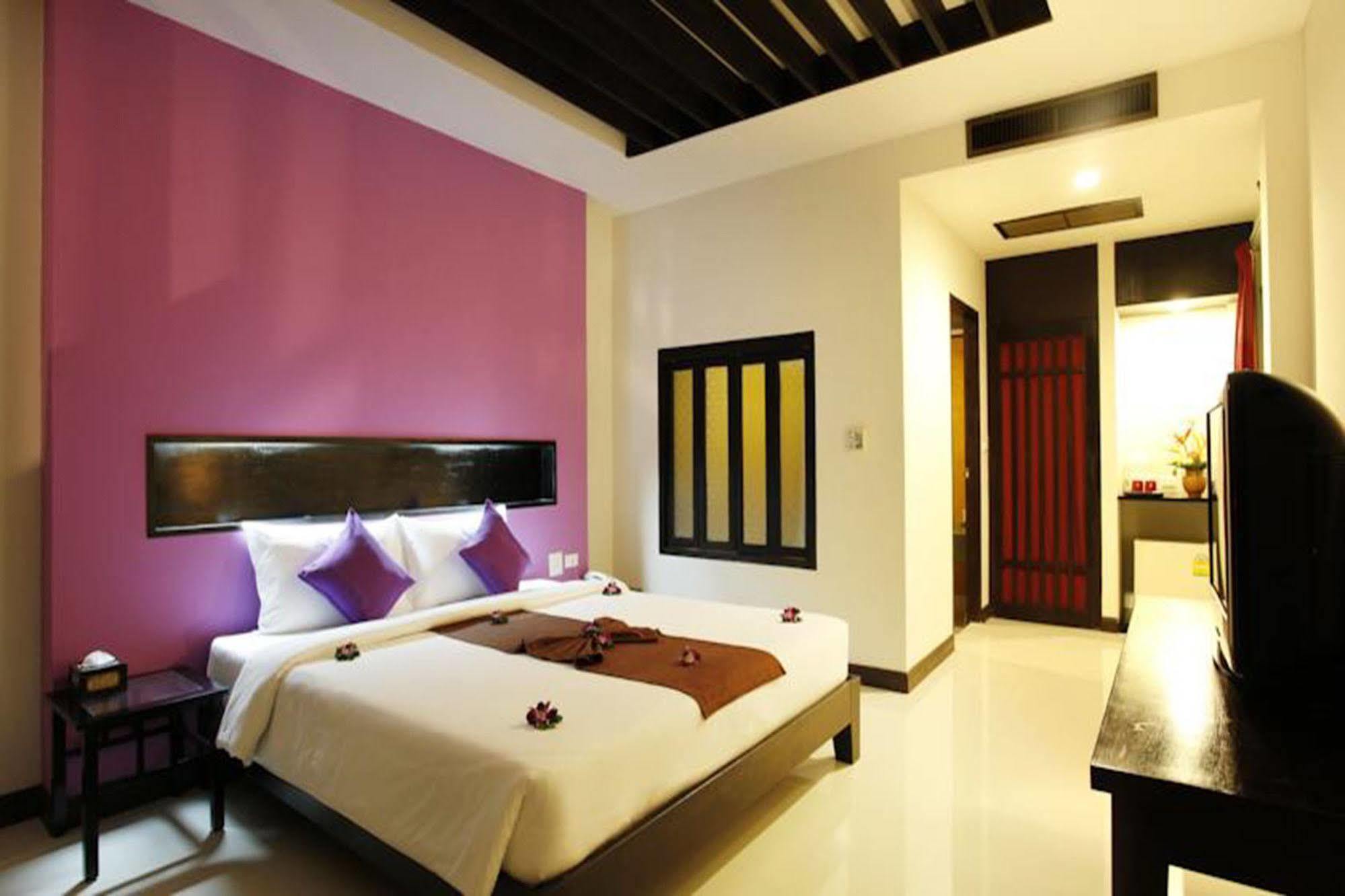 Patong Cottage Resort Экстерьер фото